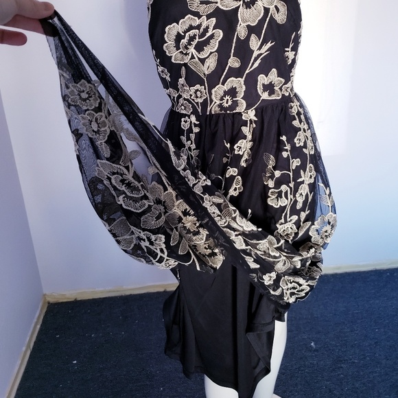 NWOT Black Floral Embroidered Sheer Long Dress 8 - Picture 4 of 7